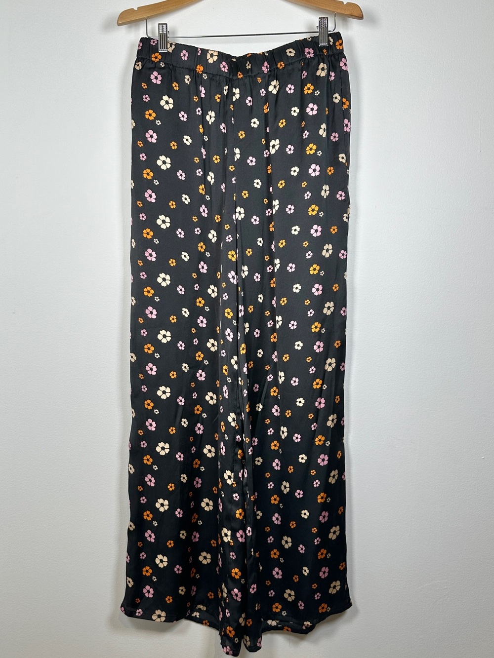 Le Lis Black Wide-Leg Pants with Pink & Orange Floral Print